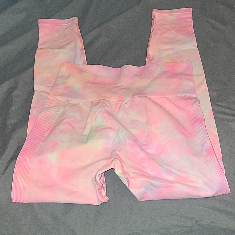 CNC Scrunch Leggings